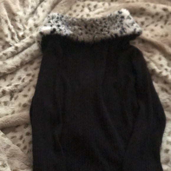 Faux fur sweater - Picture 4 of 4